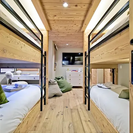 Luxueux Avec Piscine Interieure Et Sauna - 5 Chambres, 12 Pers., Proche Commerces Et Pistes - Fr-1-613b-44 *