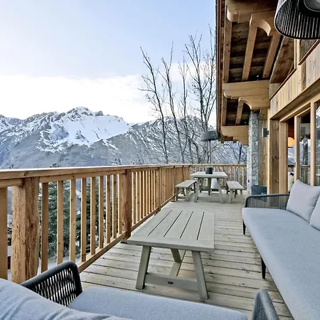 Chalet Luxueux Avec Piscine Interieure Et Sauna - 5 Chambres, 12 Pers., Proche Commerces Et Pistes - Fr-1-613b-44