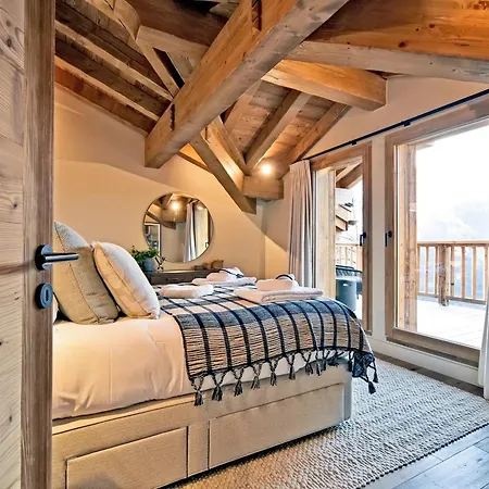 Chalet Luxueux Avec Piscine Interieure Et Sauna - 5 Chambres, 12 Pers., Proche Commerces Et Pistes - Fr-1-613b-44 *